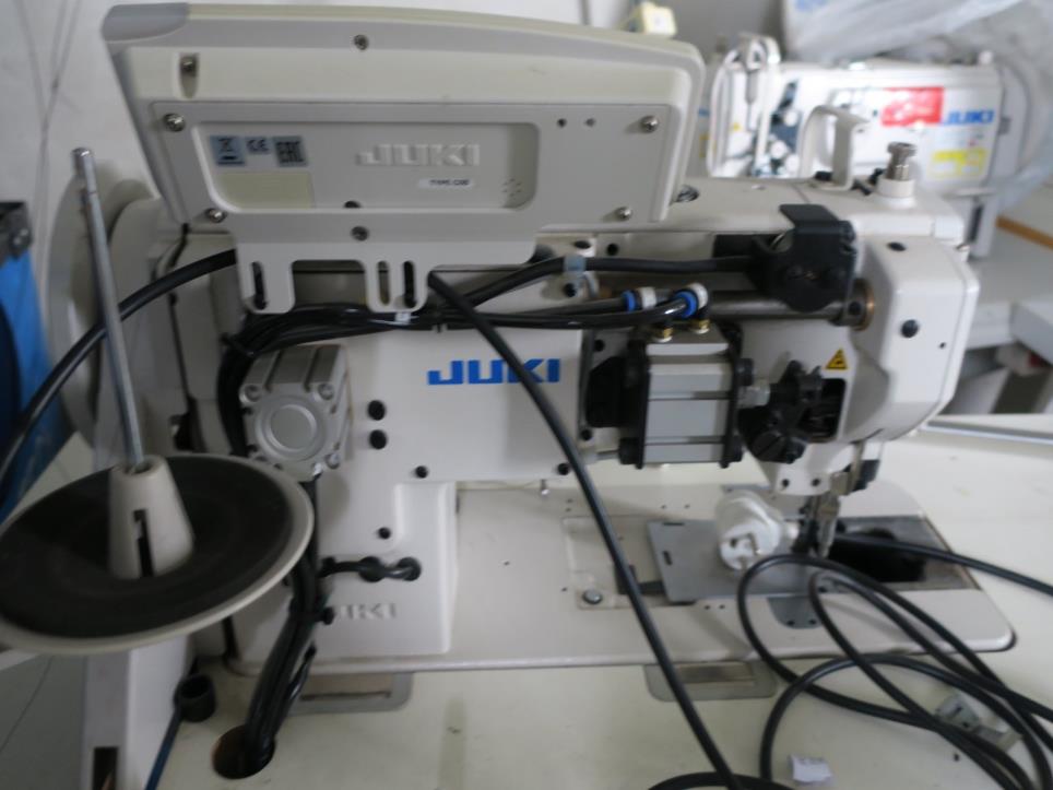 Machines à coudre-2